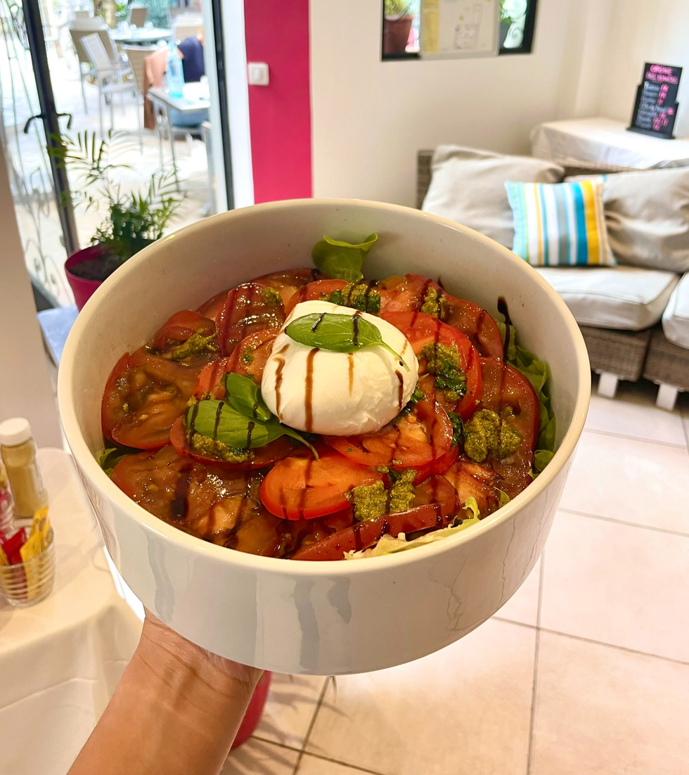 Salade tomates burrata